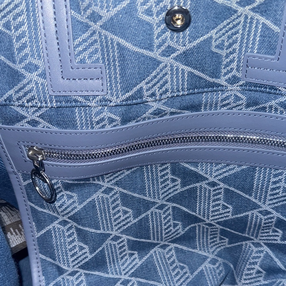 Lacoste Patterned Blue Tote - Picture 4 of 7